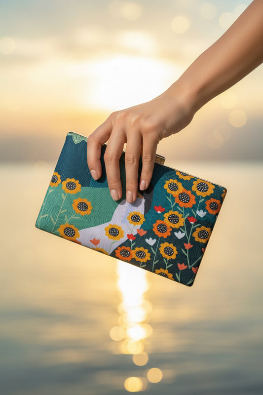 Armario Printed Clutch (Sunflower Garden)